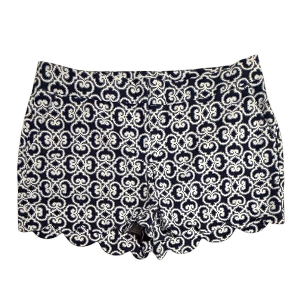 Crown & Ivy Navy Blue White Scalloped Hem Geometric Scroll Print Shorts Womens 8